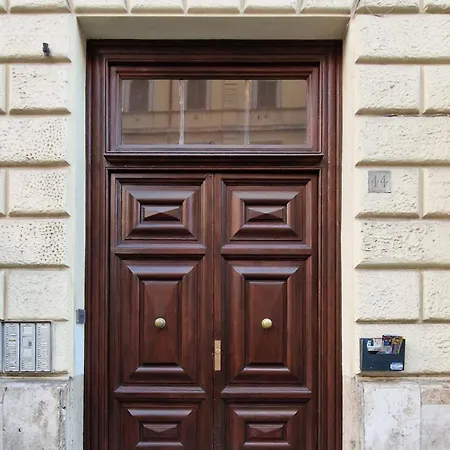 Hestya Domus