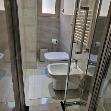 Hestya Domus Appartement *