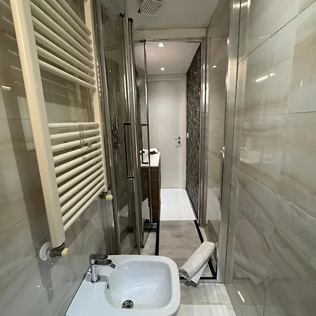 Apartment Hestya Domus Rome