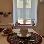 Apartment Hestya Domus Rome